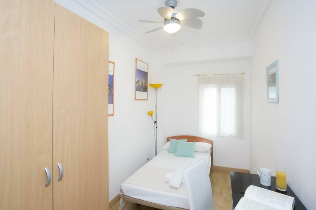 Sivera-Centro Apartment Валенсія Екстер'єр фото